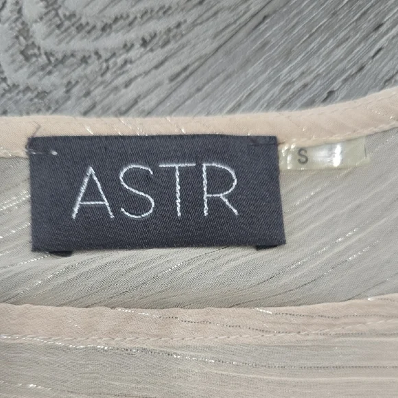 Astr Cream Camisole Top, V Neck, Silky, Small, Straps - Picture 5 of 5